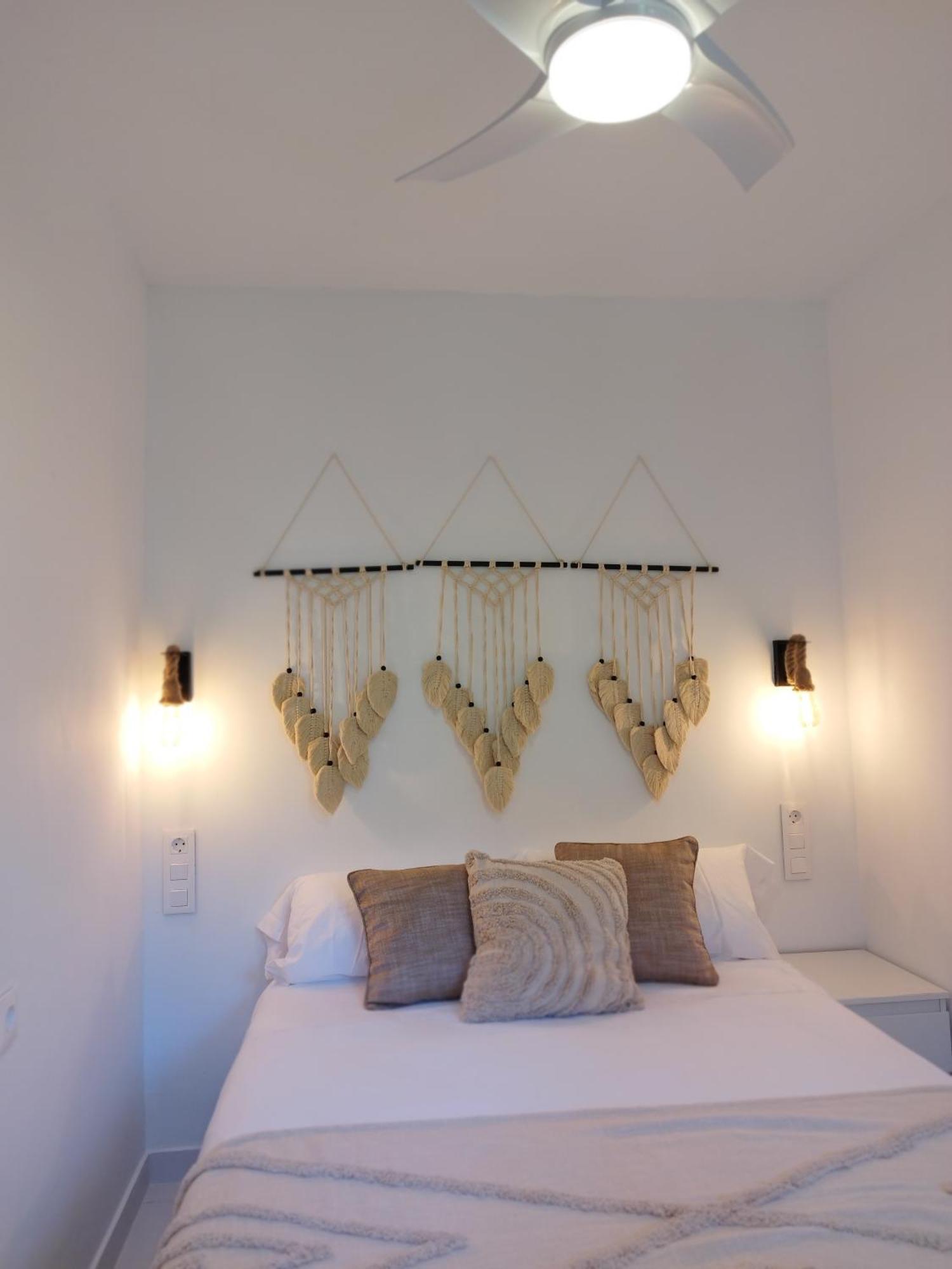 Apartamento Playa Levante Benidorm Szoba fotó